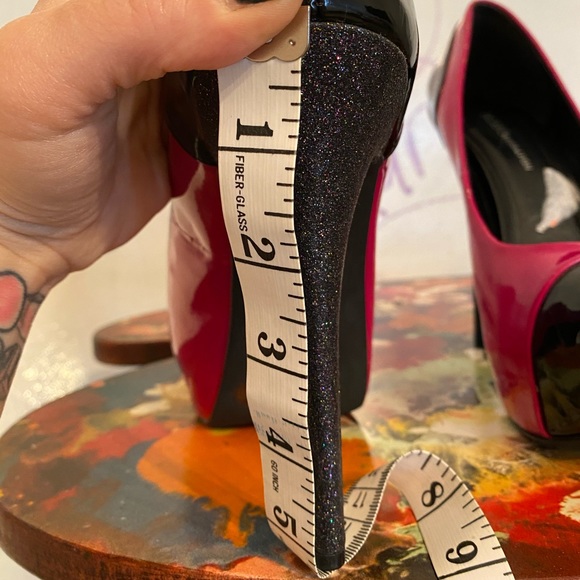 COPY - BCBGeneration PL-Please Magenta Glitter He… - Picture 3 of 13